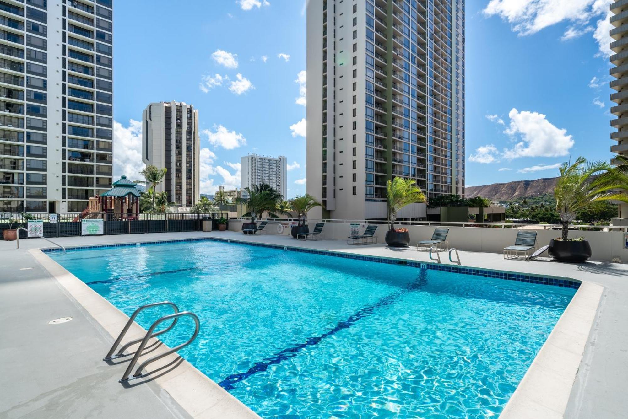 Light & Airy 8Th Floor Ocean View Condo With Lanai Condo Honolulu Ngoại thất bức ảnh