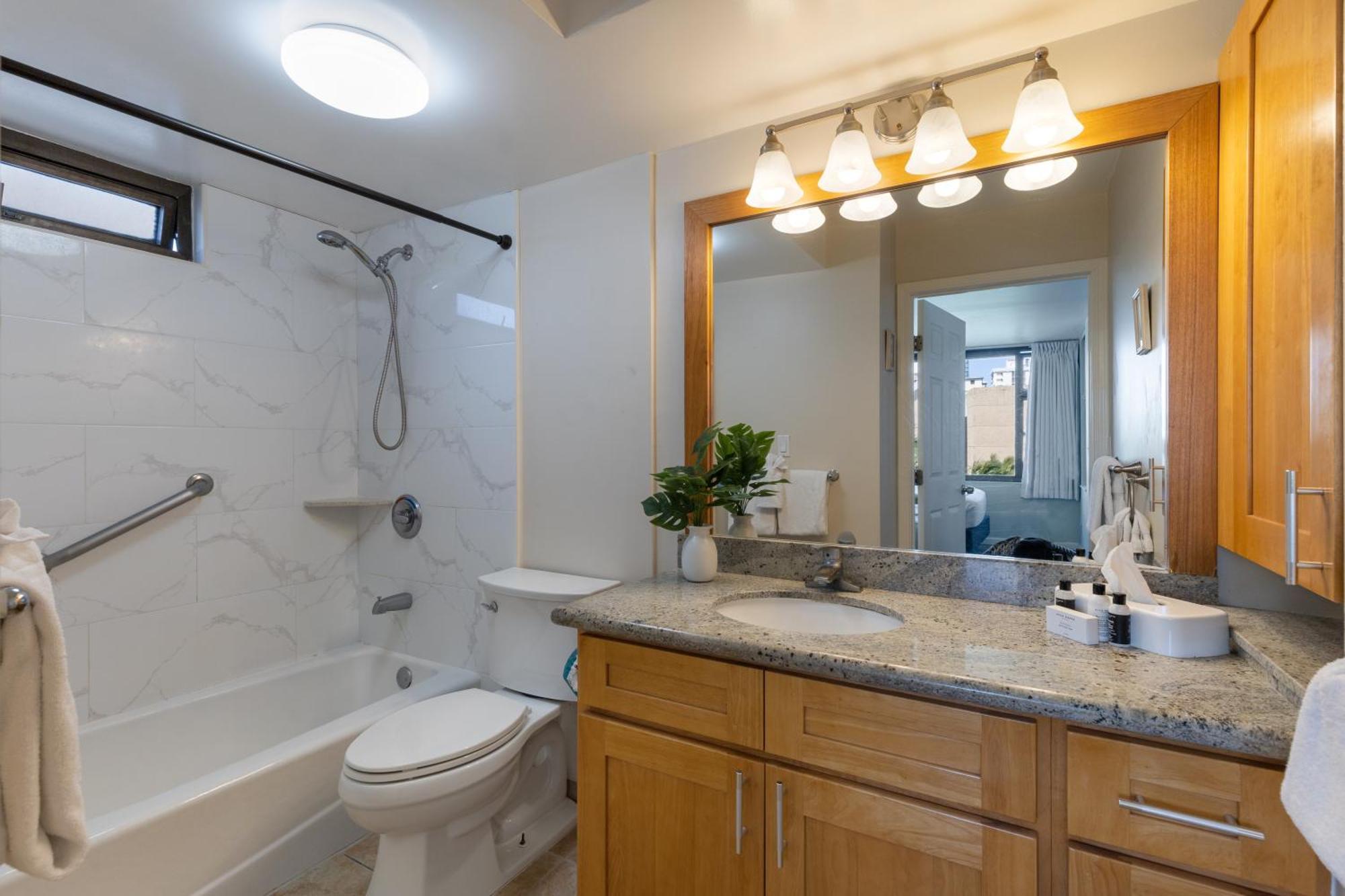 Light & Airy 8Th Floor Ocean View Condo With Lanai Condo Honolulu Ngoại thất bức ảnh